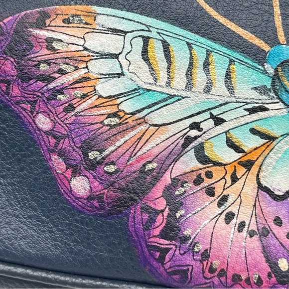 New Anuschka Hand Painted Leather RFID Camera Crossbody Bag Magical Wings - Picture 9 of 13